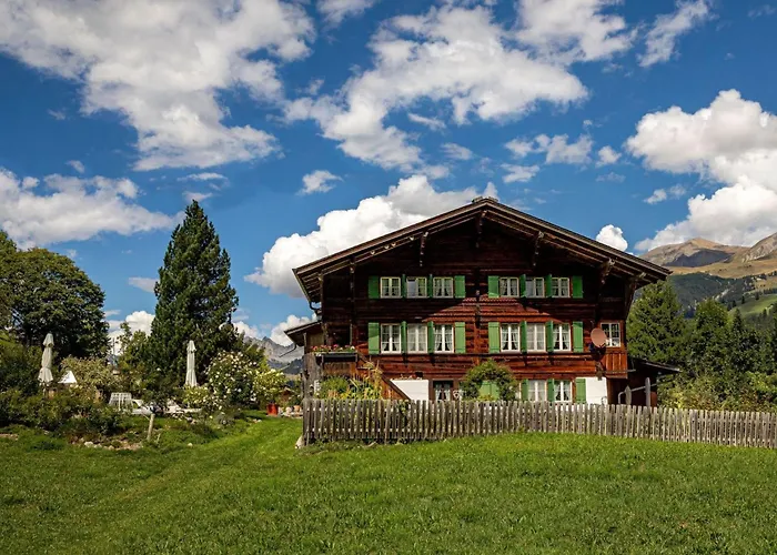 Bijou- 1 Og By Interhome Lejlighed Lenk